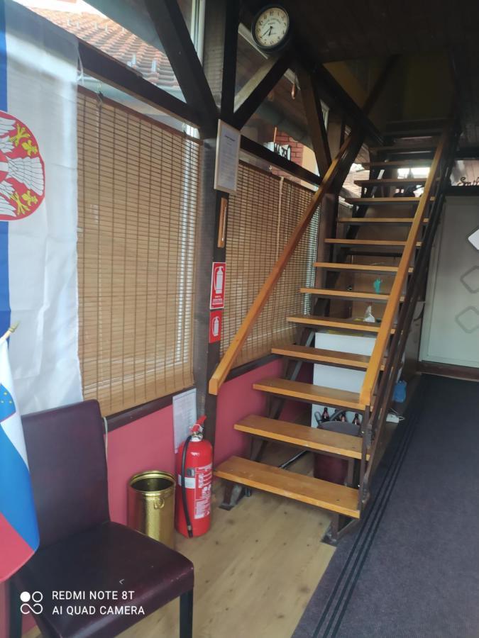 Sweet Dreams Hotel Зайечар Екстериор снимка